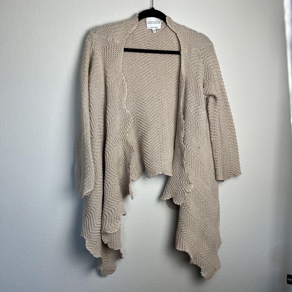 ODYLYNE Cardigan Sweater Womens XS Beige Open Oversized Ruffle Chunky Knit